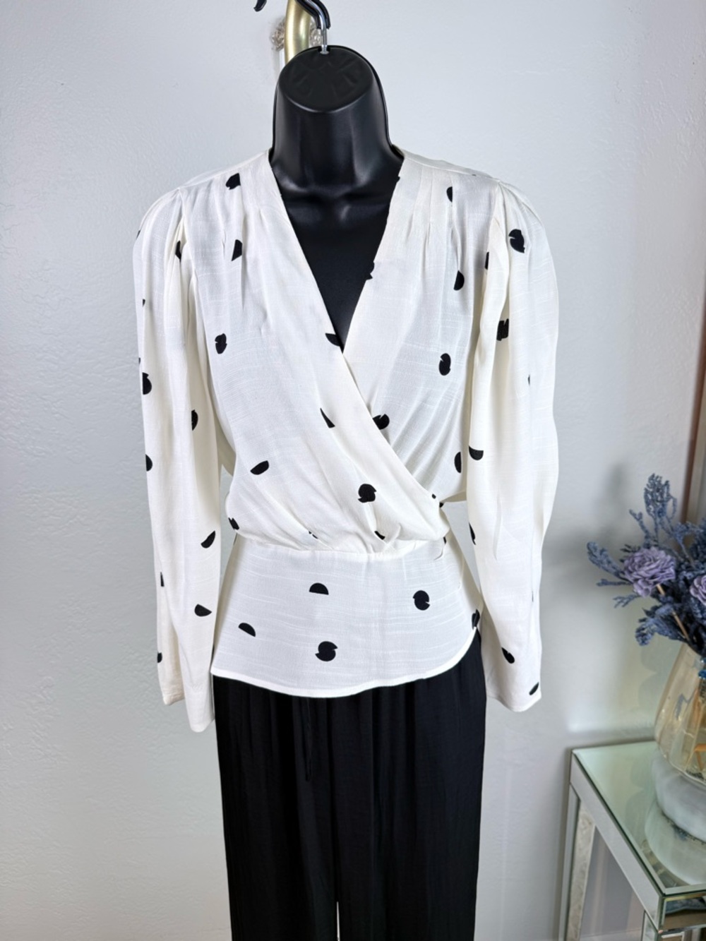 ASTR the Label Abstract Surplice Blouse - Medium Whimsigoth / Office Siren